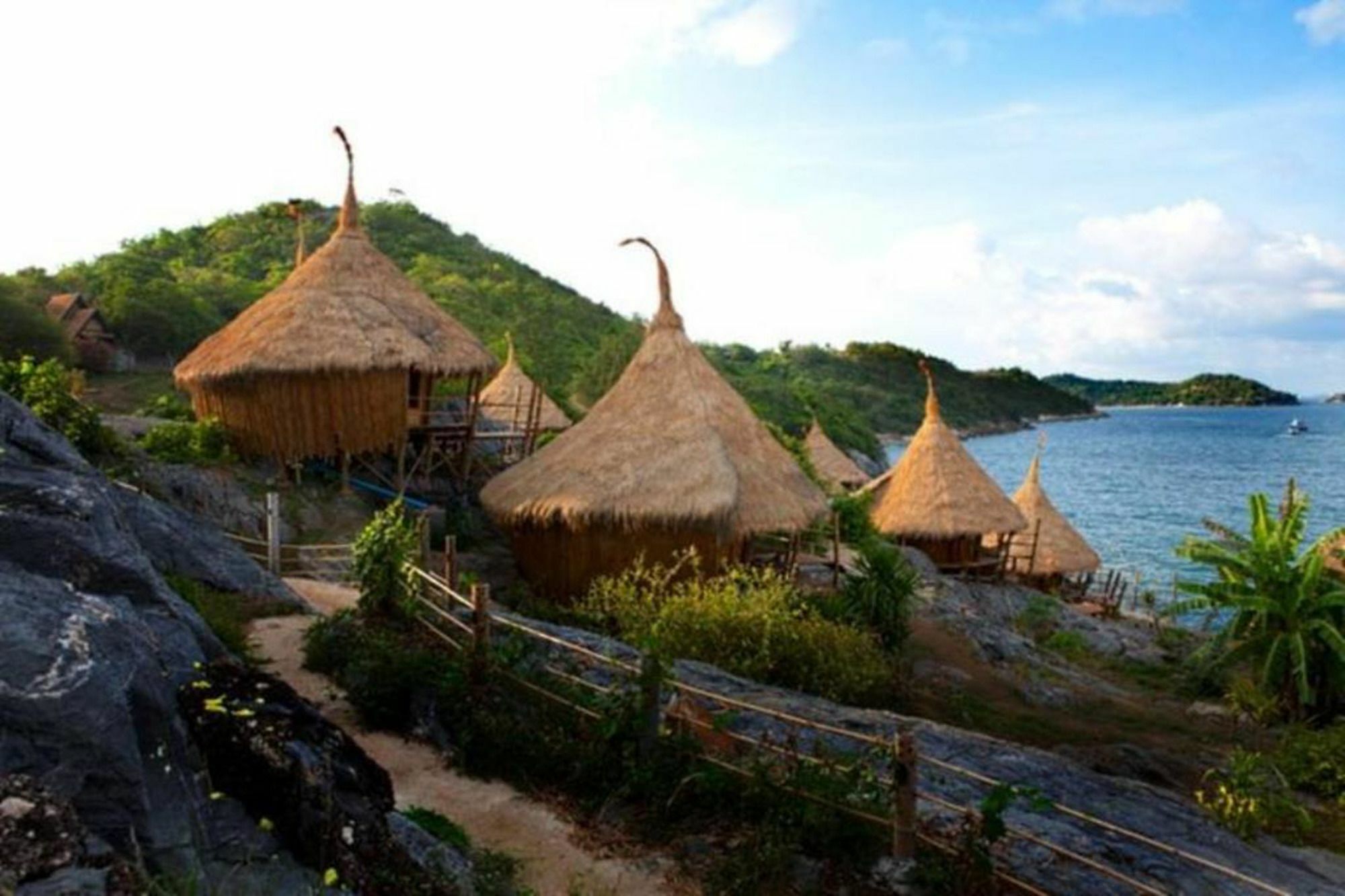 Paree Hut Resort Ко-Січанг Екстер'єр фото